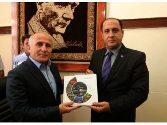 Çorum İl Genel Meclis Üyelerinden Vali Çomaktekin’e Ziyaret