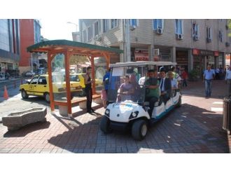 Mekik Ve Golfbüs’e Ahşap Bekleme Durakları Yapıldı