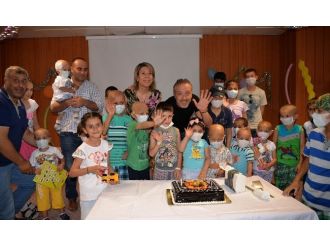 Oyuncu Alper Türedi, Lösemili Çocukları Sevindirdi