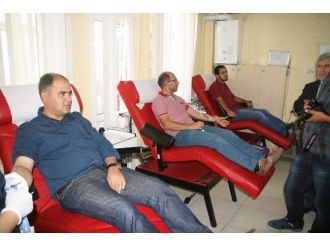 Yozgat Eğitim Bir Sen’den Kızılay’a Kan Bağışı