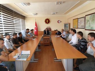 Bolvadin’de Motosiklet Kazalarının Önlenmesi İçin Toplantı Yapıldı