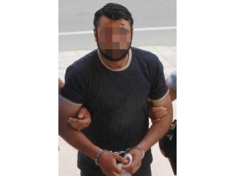 Bedava Simit Vermeyince Bıçakladı