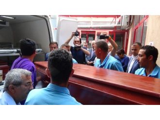 Bartın’da Denizde Boğulan Baba Ve Oğlunun Cenazesi Ankara’ya Gönderildi