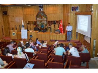 Uygulamalı Girişimcilik Eğitimi Devam Ediyor