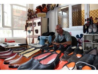 Unutulmaya Yüz Tutmuş Meslekler Gelecek Nesillere Aktarılıyor