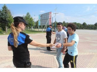 Polisin Boğulma Olaylarına Karşı Broşürlü Uyarısı