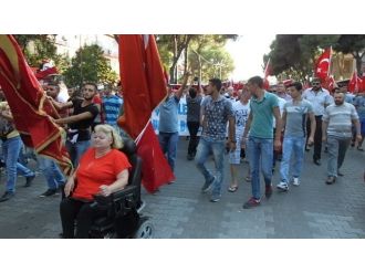 Burhaniye’de Teröre Lanet Mitingi