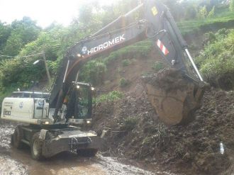 Trabzon Büyükşehir Belediyesi’nden Artvin’e Yardım Eli