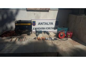 Kaçak Kazıcılar Suçüstü Yakalandı