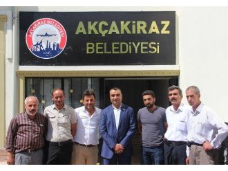 Akçakiraz Belediye Başkanı, Muhtarlarla Bir Araya Geldi