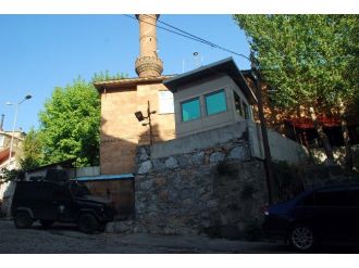 Pkk Yine Eteklerle Saldırdı