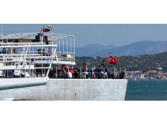 42 Kaçak Suriyeli Denizde Yakalandı