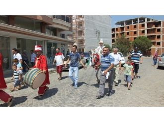 Burhaniye’de Mehterli Sünnet Geleneği