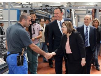 Başkan Şahin, Kaşmir Halı Tesislerini Gezdi