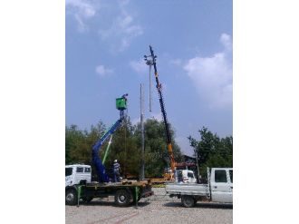 Eşme Sahili Aydınlatıldı