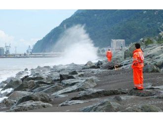 Selde Kaybolan Talha İçin Kara, Deniz Ve Havadan Arama Çalışmaları Sürüyor