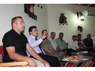 Elbeyli Konteyner Kentinde Tanışma Toplantısı