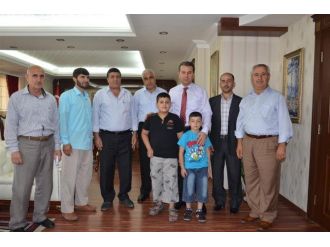 Suriye Dost Okulu Öğretmen Ve Öğrencilerinden Vali Çelik’e Teşekkür Ziyareti