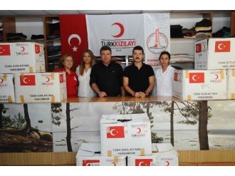 Karşıyaka’da Giysi Bankası ‘İlaç’ Oldu