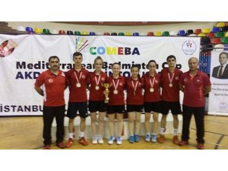 Milli Badmintoncular Sırbistan’a Gidiyor
