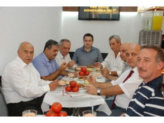 Domatesli Dondurma Yaptılar