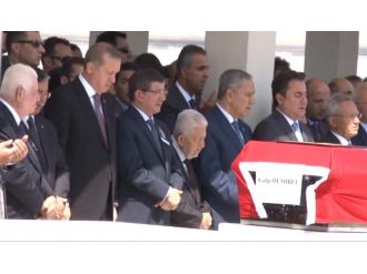 Demirel’i Devletin Zirvesi Uğurladı