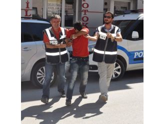 20 Yaşındaki Suç Makinası Yakalandı