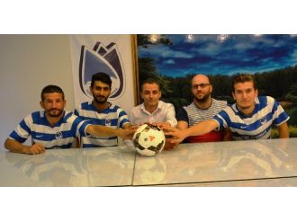 Yunusemre Belediyespor 3 Futbolcu Transfer Etti