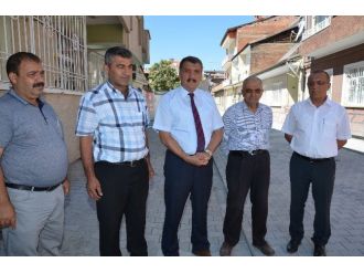 Niyazi Mahallesi’nde Kaldırım Ve Yol Çalışması