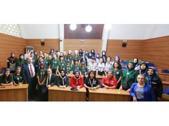 Sırbistanlı İzcilerden Başkan Yılmaz’a Ziyaret