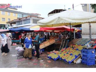 Belirsizlik Esnafı Vurdu