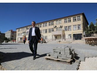 Okulların Fiziki Sartları İyileştiriliyor