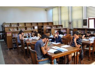 Aydın Halk Kütüphanesi, Yılın İlk 6 Ayında 18 Bin 705 Okuyucuyu Ağırladı