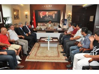 Kktc’li Öğrenciler Başkan Ak’a Misafir Oldular