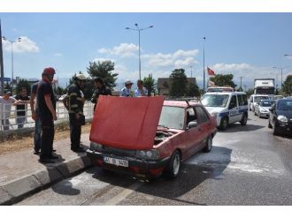 Seyir Halindeki Araçta Yangın Paniği