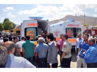 Muş’ta Trafik Kazası: 2’i Polis 4 Yaralı