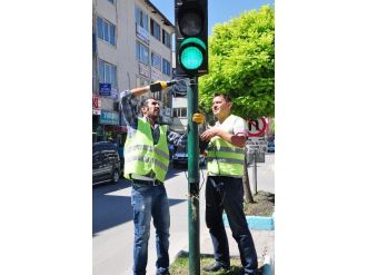 Trafik Işıkları, Görme Engelliler İçin Konuşacak