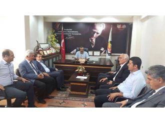 Chp Milletvekilleri Gazeteciler Cemiyeti’ni Ziyaret Etti