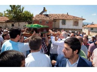 Başkan Kamil Saraçoğlu, İbrahim Savurgan’ın Cenaze Namazına Katıldı