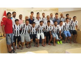 Burhaniye Belediye Sporda Kadro Tamam