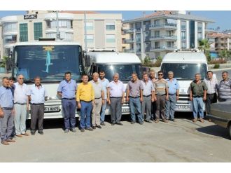 İzmir’de Servis Sürücülerinden ’S Plaka’ Tepkisi