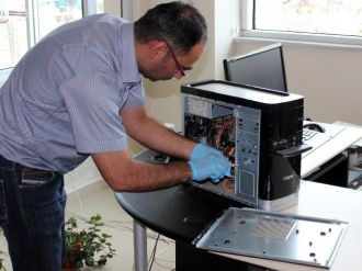 Yozgat’ta ’Cemaat’in Okul Ve Dershanesinde Arama