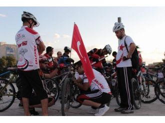 Teröre Tepki İçin Pedal Çevirdiler