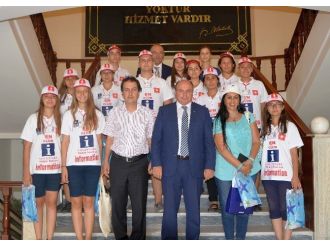 Gönüllü Turizm Elçileri Vali Amir Çiçek’i Ziyaret Etti