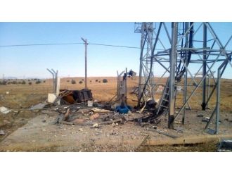 Elazığ’da Pkk’lılar Roketle Saldırdı, Çatışma Çıktı