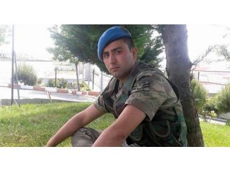 Oğlunun Şehit Haberini Tarlada Öğrendi...