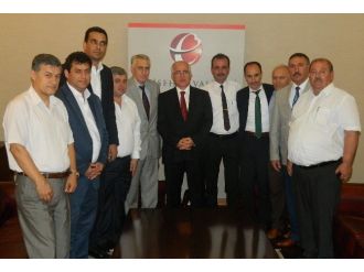 Türk-iş’in Sendika Başkanları Vali Tuna’yı Ziyaret Etti