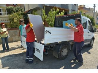 Çiğli Belediyesi’nden Üniversite Öğrencilerine Eşya Yardımı