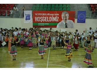 Karşıyaka’da Yaz Okullarına Muhteşem Final