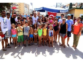 Mezitli Belediyesi Yüzme Kursu Sona Erdi